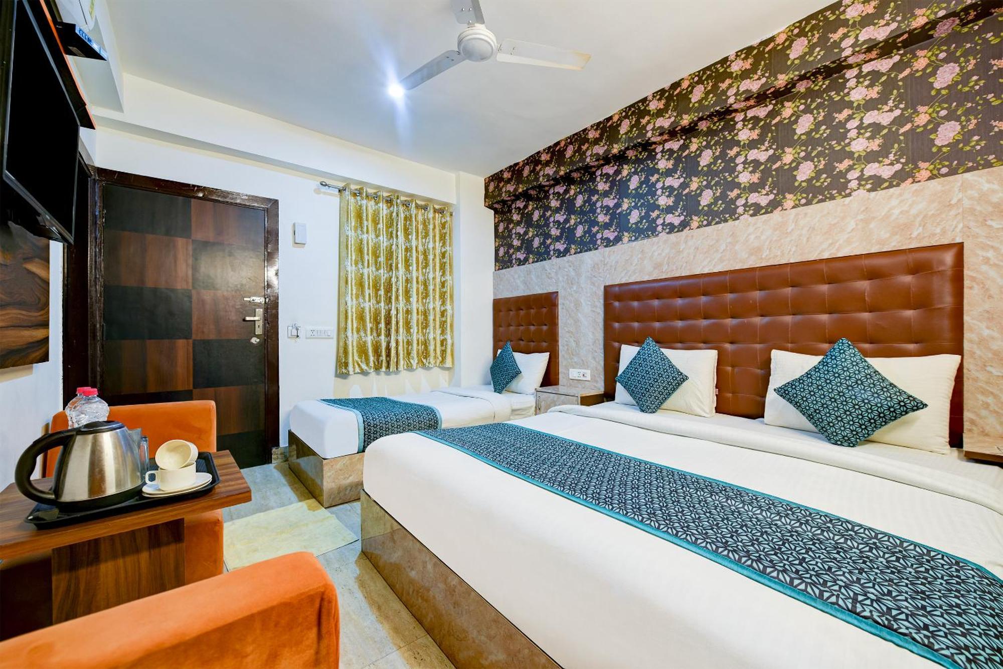 Airport Hotel Classic Park New Delhi Eksteriør bilde